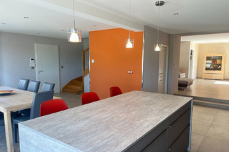 Ma-Cabane - Vente Maison CHARVIEU-CHAVAGNEUX, 123 m²