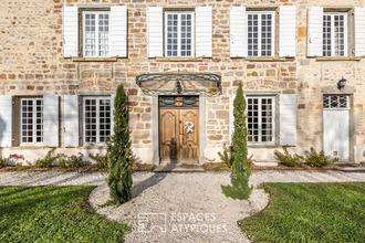 Ma-Cabane - Vente Maison CHASSELAY, 537 m²