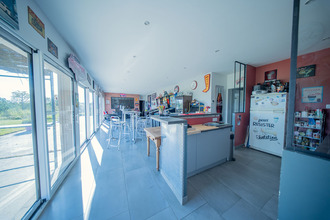 Ma-Cabane - Vente Maison CHATEAU-GONTIER, 402 m²