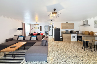 Ma-Cabane - Vente Maison CHATEAU-GONTIER, 338 m²