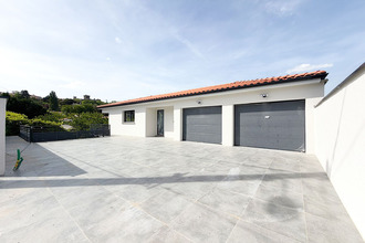 Ma-Cabane - Vente Maison CHATEAUGAY, 261 m²