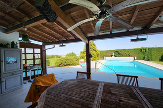 Ma-Cabane - Vente Maison CHATEAUGAY, 416 m²