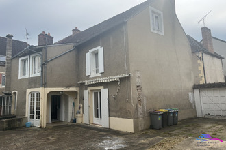 Ma-Cabane - Vente Maison Châteaumeillant, 115 m²