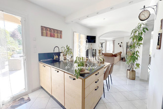 Ma-Cabane - Vente Maison Châteauneuf-le-Rouge, 140 m²