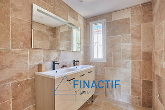 Ma-Cabane - Vente Maison CHATEAUNEUF-LE-ROUGE, 210 m²