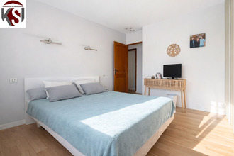 Ma-Cabane - Vente Maison CHATEAUNEUF-LE-ROUGE, 277 m²