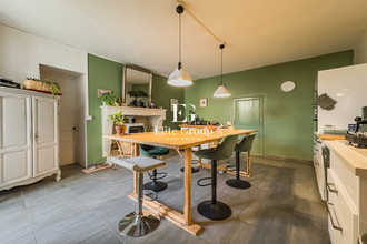 Ma-Cabane - Vente Maison CHATEAUNEUF-SUR-CHARENTE, 495 m²
