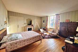 Ma-Cabane - Vente Maison CHATEAUNEUF-SUR-SARTHE, 307 m²