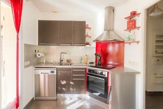 Ma-Cabane - Vente Maison CHATEAUNEUF VILLEVIEILLE, 128 m²