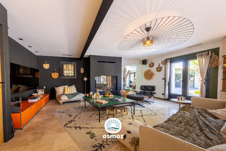 Ma-Cabane - Vente Maison Châtelaillon-Plage, 280 m²