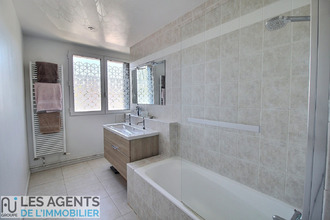 Ma-Cabane - Vente Maison CHATOU, 187 m²