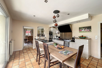 Ma-Cabane - Vente Maison CHAUMONTEL, 233 m²