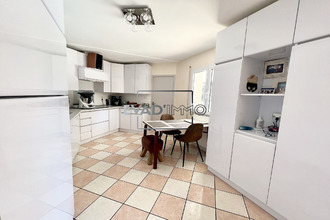Ma-Cabane - Vente Maison Chazelles-sur-Lyon, 180 m²