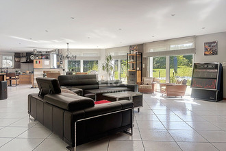 Ma-Cabane - Vente Maison CHENIERES, 191 m²