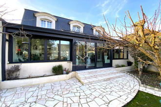 Ma-Cabane - Vente Maison Chennevières-sur-Marne, 210 m²