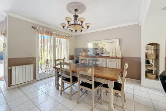 Ma-Cabane - Vente Maison Chennevières-sur-Marne, 262 m²