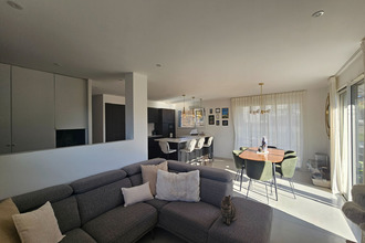 Ma-Cabane - Vente Maison CHENS-SUR-LEMAN, 115 m²