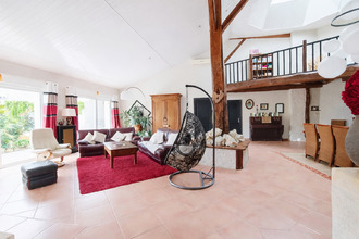 Ma-Cabane - Vente Maison CHERVES-RICHEMONT, 320 m²