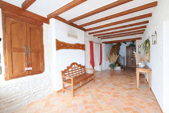 Ma-Cabane - Vente Maison CHERVES-RICHEMONT, 320 m²