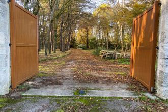 Ma-Cabane - Vente Maison CHEVILLON-SUR-HUILLARD, 315 m²