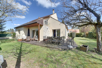 Ma-Cabane - Vente Maison CHEVRY-COSSIGNY, 185 m²