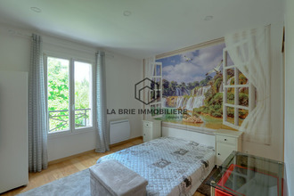 Ma-Cabane - Vente Maison Chevry-Cossigny, 191 m²