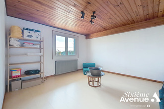 Ma-Cabane - Vente Maison CHUZELLES, 121 m²