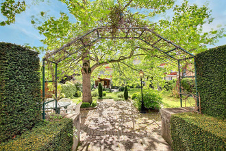 Ma-Cabane - Vente Maison CLERMONT-FERRAND, 246 m²