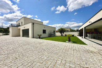 Ma-Cabane - Vente Maison Clermont-Ferrand, 227 m²