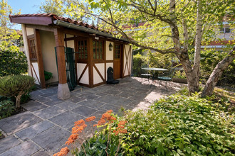 Ma-Cabane - Vente Maison CLERMONT-FERRAND, 245 m²