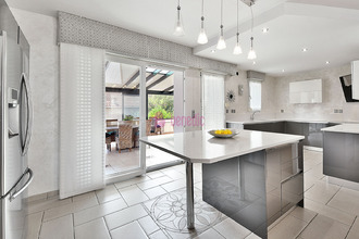 Ma-Cabane - Vente Maison CLOUANGE, 321 m²