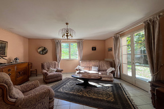 Ma-Cabane - Vente Maison CONDAT-SUR-VIENNE, 161 m²