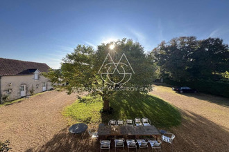 Ma-Cabane - Vente Maison COURCAY, 820 m²