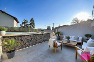 Ma-Cabane - Vente Maison Cranves-Sales, 194 m²