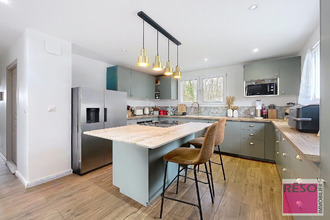 Ma-Cabane - Vente Maison Cranves-Sales, 194 m²