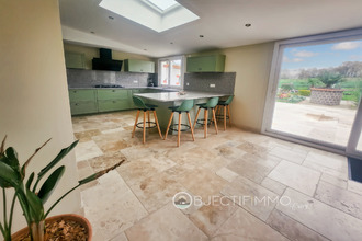 Ma-Cabane - Vente Maison Crécy-la-Chapelle, 250 m²