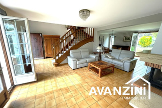 Ma-Cabane - Vente Maison Crécy-la-Chapelle, 126 m²