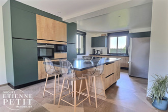 Ma-Cabane - Vente Maison CRESPIERES, 180 m²