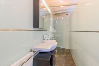 Ma-Cabane - Vente Maison CRESPIERES, 200 m²