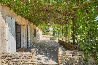 Ma-Cabane - Vente Maison CUCURON, 200 m²