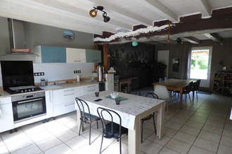 Ma-Cabane - Vente Maison CURCIAT-DONGALON, 181 m²