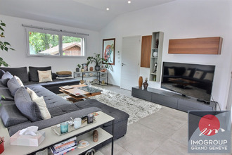 Ma-Cabane - Vente Maison DIVONNE-LES-BAINS, 189 m²