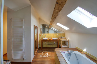 Ma-Cabane - Vente Maison DIVONNE-LES-BAINS, 219 m²