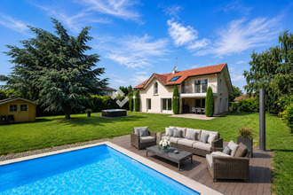 Ma-Cabane - Vente Maison Divonne-les-Bains, 220 m²