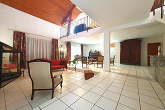 Ma-Cabane - Vente Maison DOMERAT, 283 m²