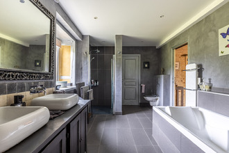 Ma-Cabane - Vente Maison DOMLOUP, 261 m²