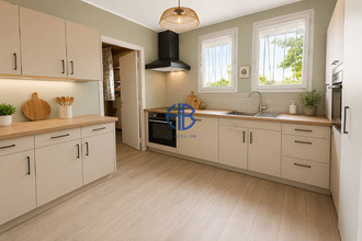 Ma-Cabane - Vente Maison ECHIROLLES, 86 m²