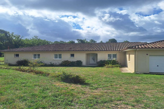 Ma-Cabane - Vente Maison EGLISE-NEUVE-D'ISSAC, 215 m²