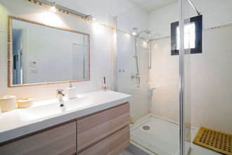 Ma-Cabane - Vente Maison EGUILLES, 250 m²