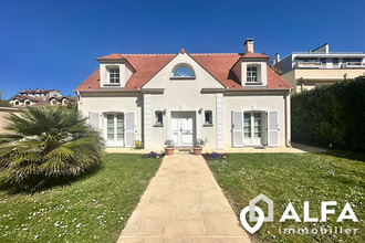 Ma-Cabane - Vente Maison ENGHIEN-LES-BAINS, 150 m²